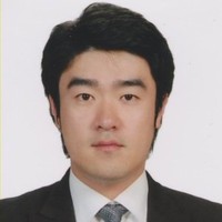 Kyung Hee Lee 	